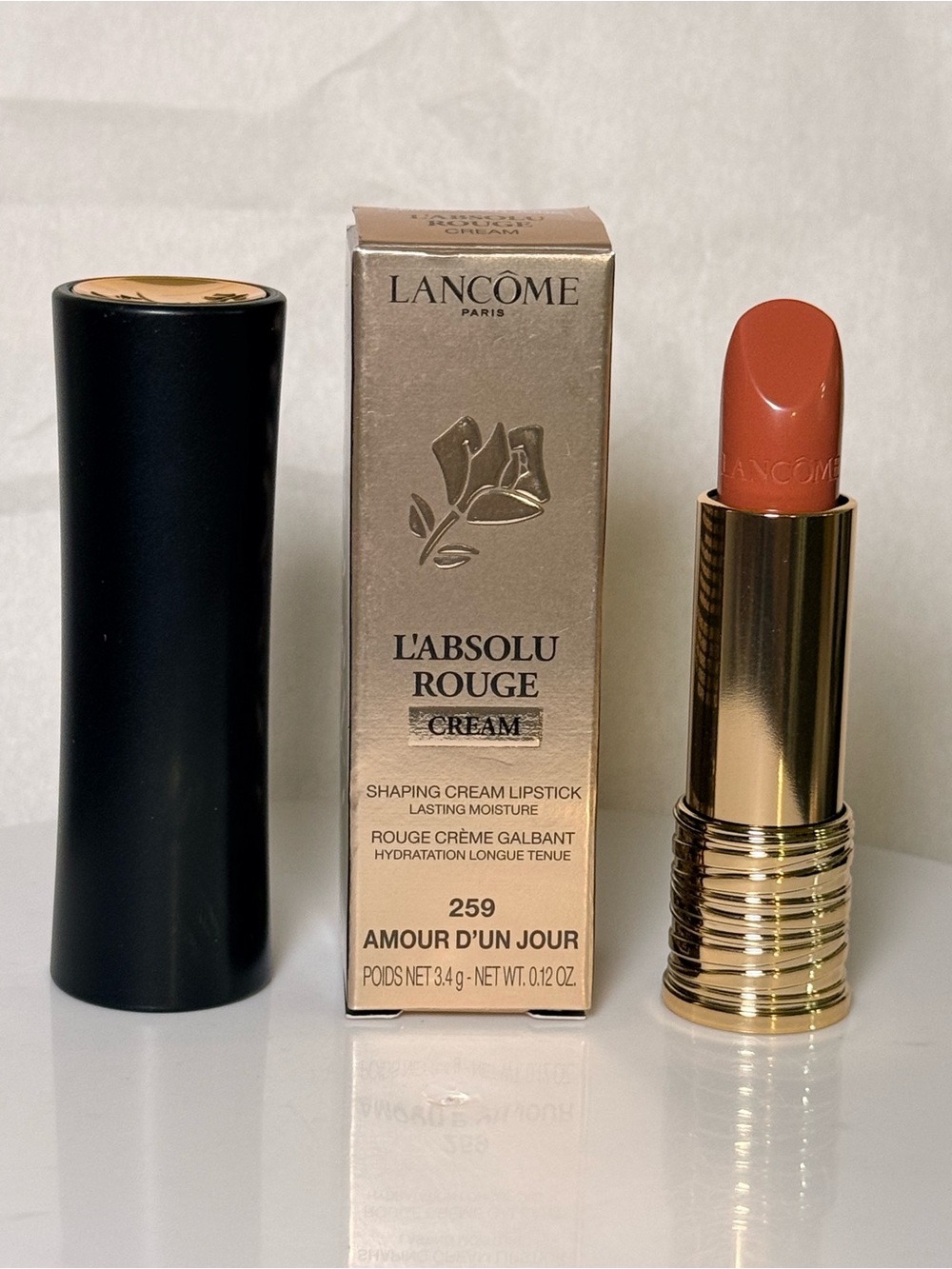 L'Absolu Rouge Cream Lipstick — 259 Amour d'un Jour (Warm Peach)